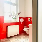 3 City Hostel